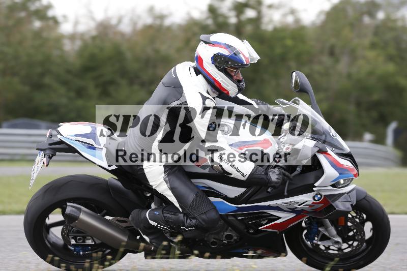 /Archiv-2023/55 02.08.2023 FREERIDE TRAINING ADR/Gruppe M/backside